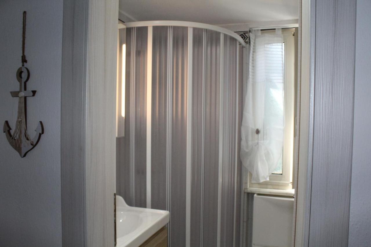 דירות La Casa Ridente : Ischia Porto מראה חיצוני תמונה