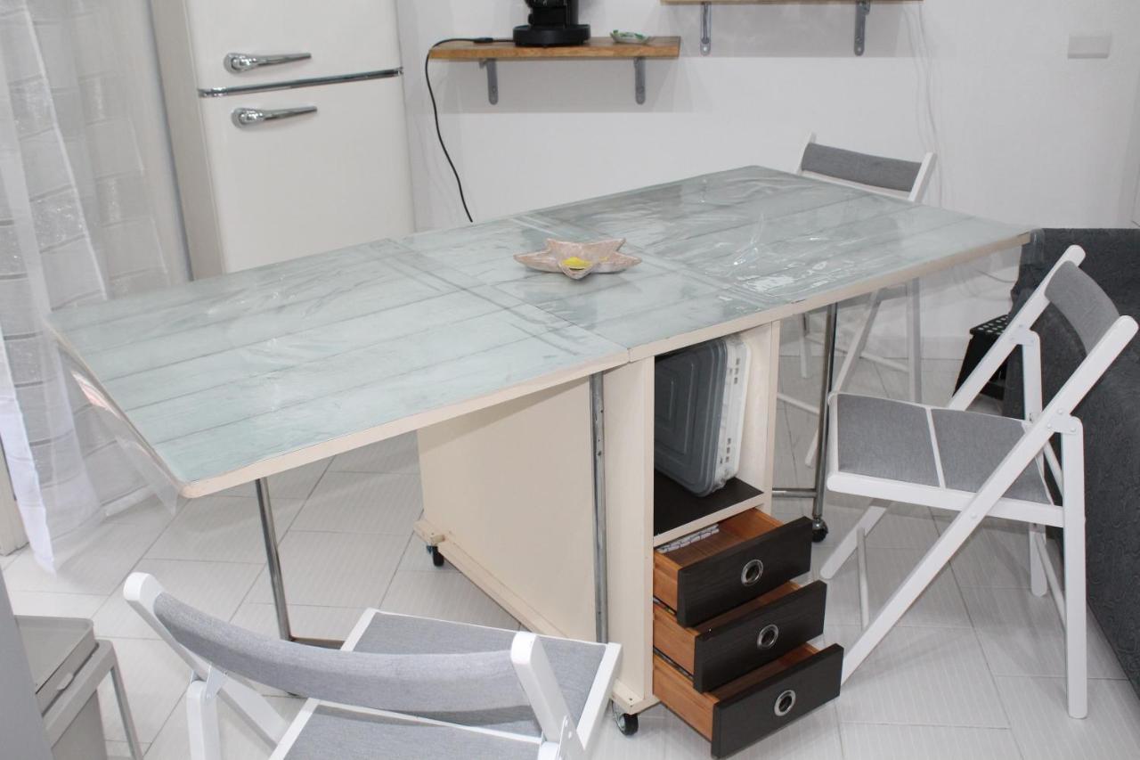 דירות La Casa Ridente : Ischia Porto מראה חיצוני תמונה